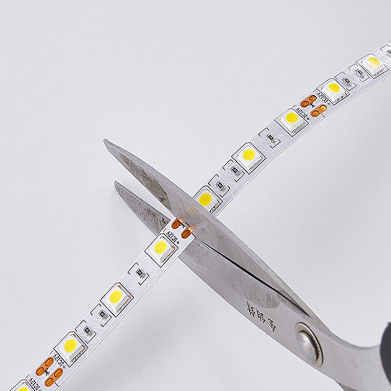 Lampu Strip LED Fleksibel Tahan Air Luar Ruangan 13w Kecerahan Tinggi Untuk Dekorasi