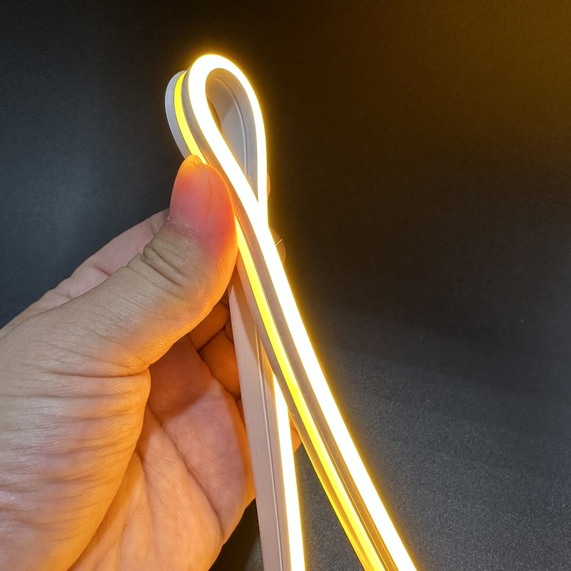 Pencahayaan Fleksibel Neon 12V/24V 240LEDs/M 1800K~6500K Temperatur Warna