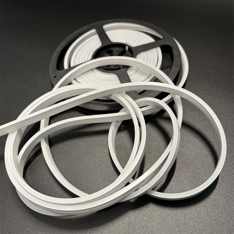 Led Neon Flexible Tube Lights 24V 2700 ~ 6500K Indoor / Outdoor IP65 12W lampu tabung silikon